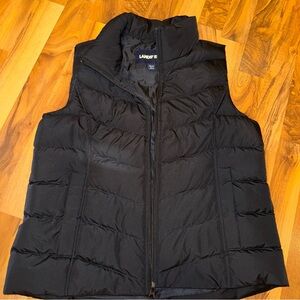 Lands End Medium petite classic black zip up puffer vest layer, winter,‎ fall